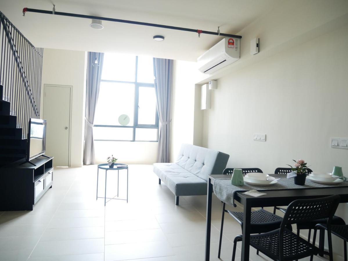 Tamarind Suites By Elite Stay سيبرجايا المظهر الخارجي الصورة