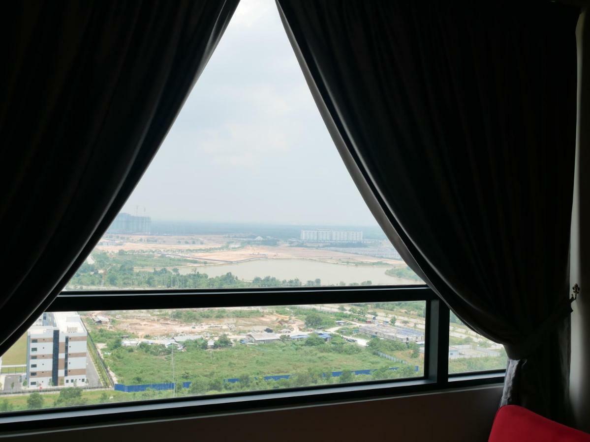 Tamarind Suites By Elite Stay سيبرجايا المظهر الخارجي الصورة