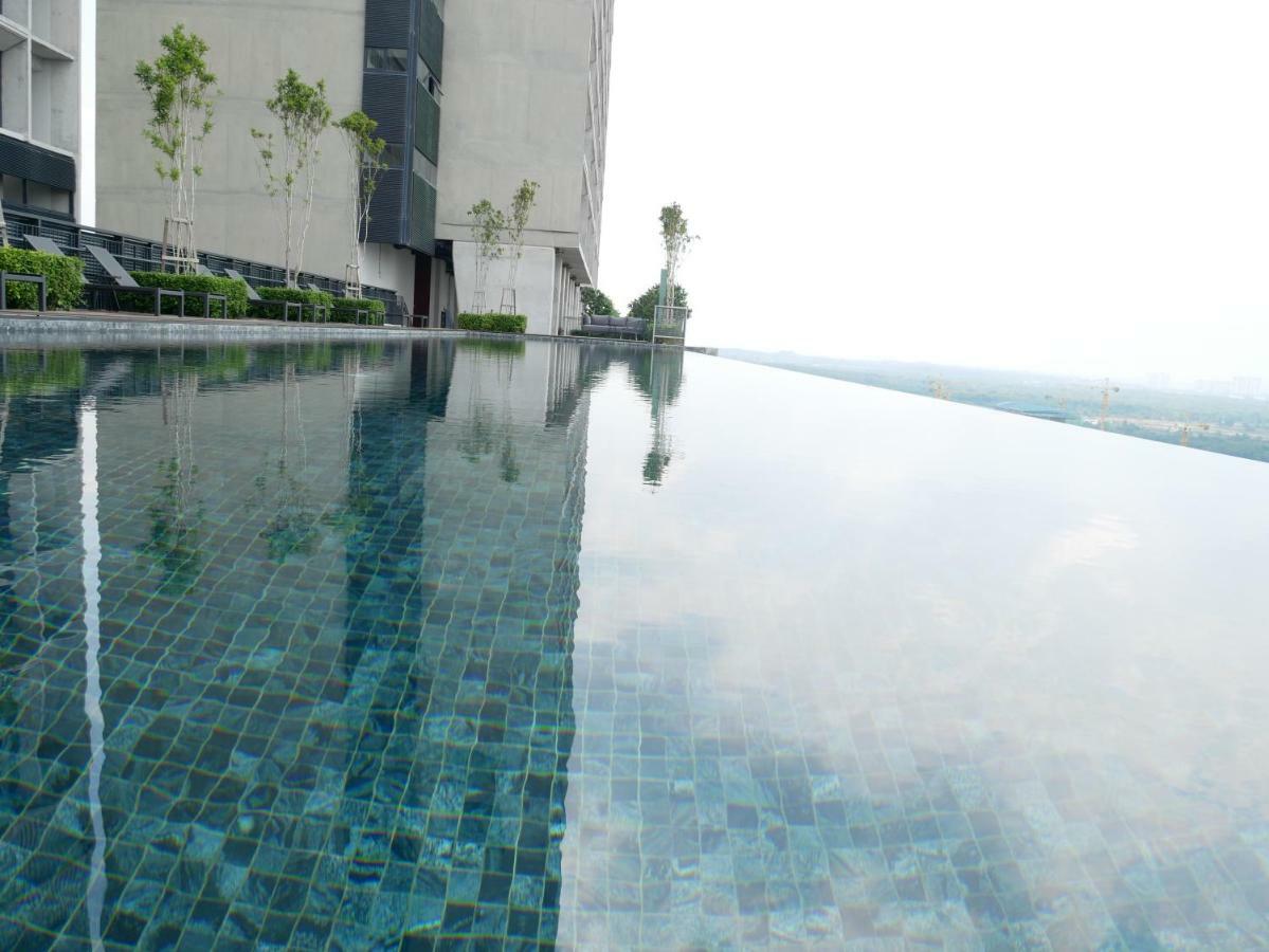Tamarind Suites By Elite Stay سيبرجايا المظهر الخارجي الصورة
